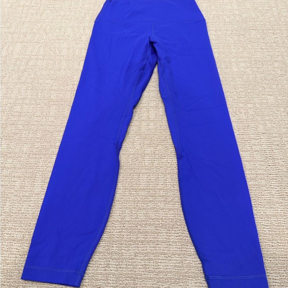 Size 6 - Worn once - Lululemon Athletica Royal Blue Leggings